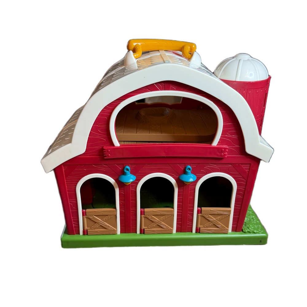 Battat Red Barn Toy Playset CH1050-01 Folding Farmhouse with Silo and Handle